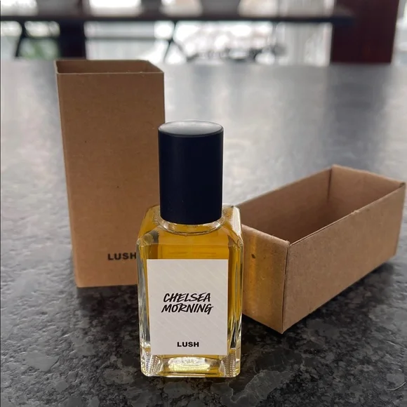 Lush Chelsea Morning Butterscotch served sunny side up happy joyful scent - Picture 2 of 4